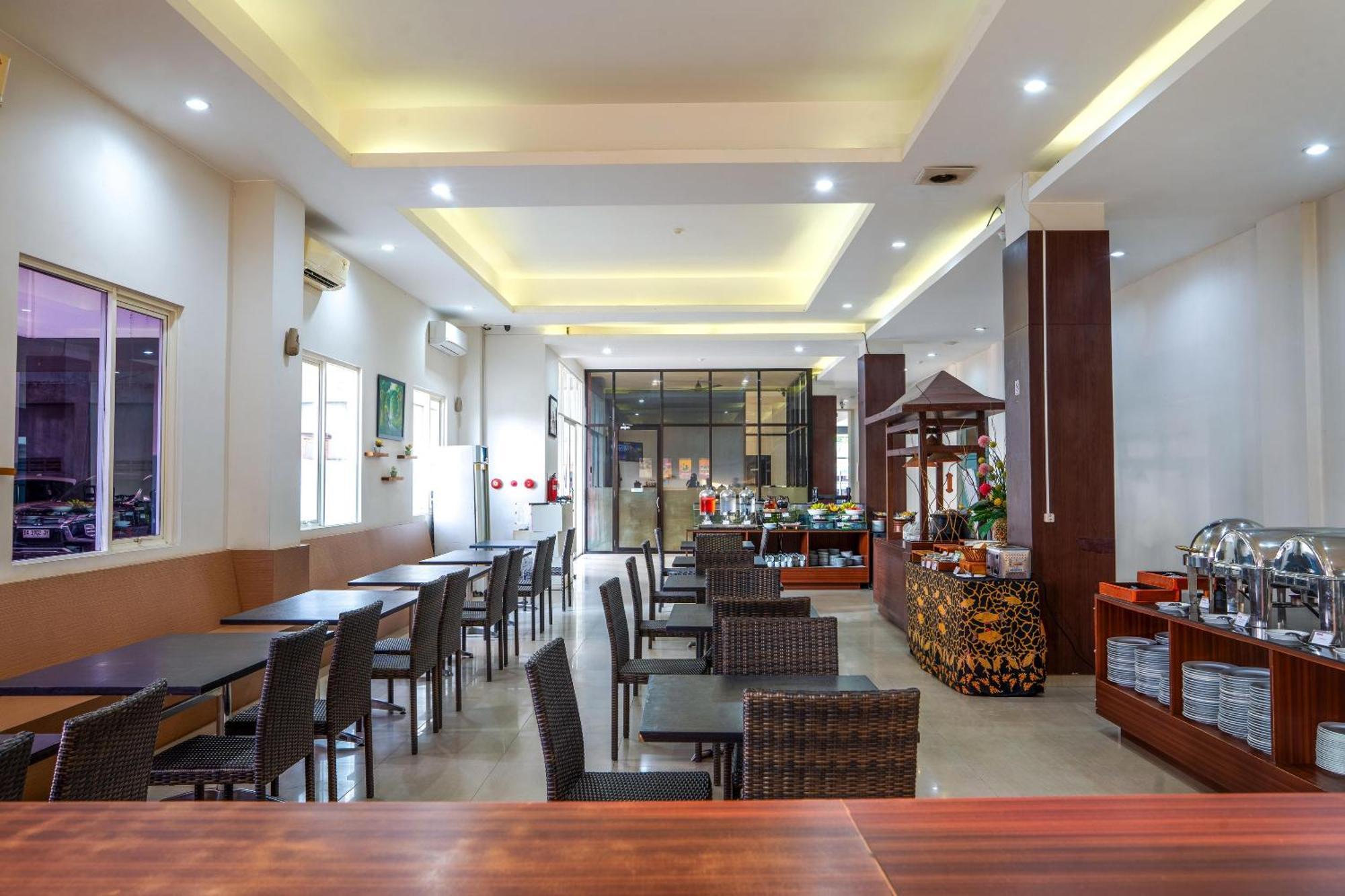 Midtown Xpress Sampit - Kalimantan Tengah Exteriör bild