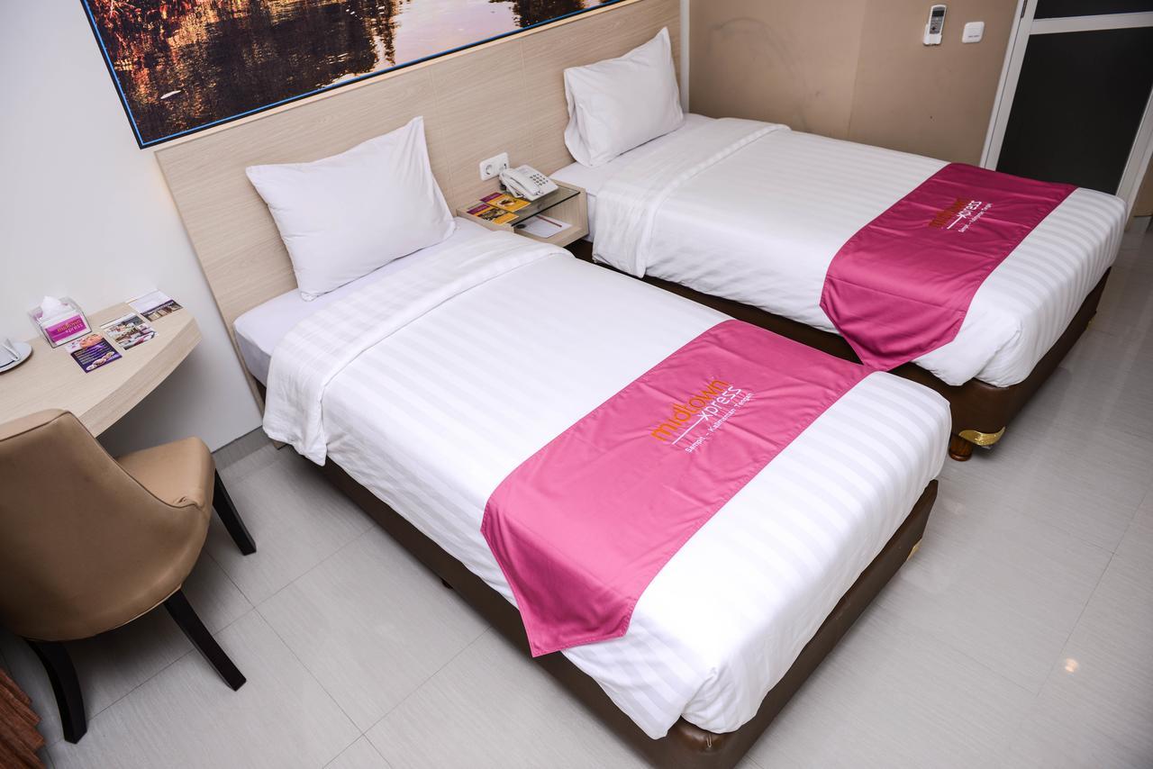 Midtown Xpress Sampit - Kalimantan Tengah Exteriör bild